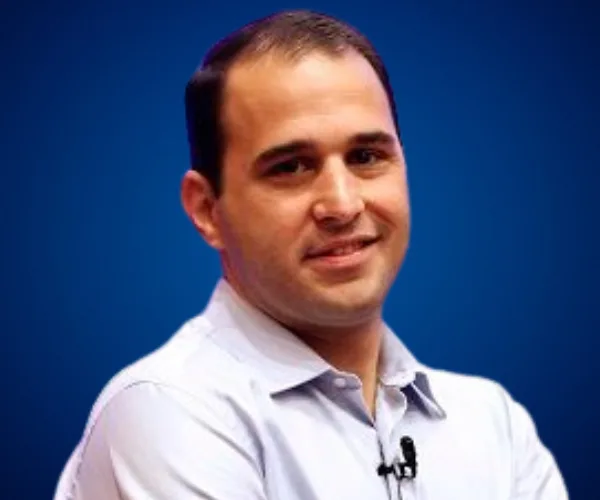 José Gregorio Martos — Conferencista de Servicio al Cliente