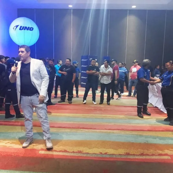 Rodrigo Quintanilla, conferencista para eventos corporativos sobre Liderazgo Humanocrático