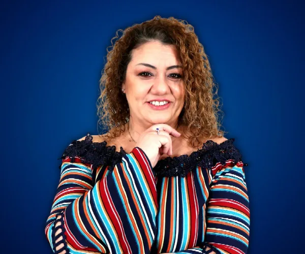 Leticia Centurión — Conferencista de Estrategia