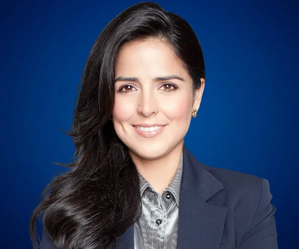 Claudia Palacios — Conferencista de Comunicación Efectiva
