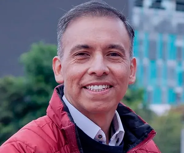 Fabian Ruiz — Conferencista de Ventas Ventas B2b