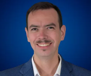 Ricardo Pérez Segura — Conferencista de Salud Mental y Estrés