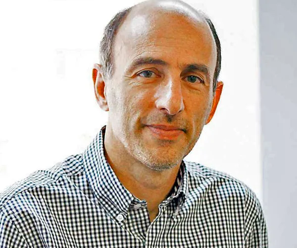 George Lever — Conferencista de Cambio y Adaptación Adaptabilidad