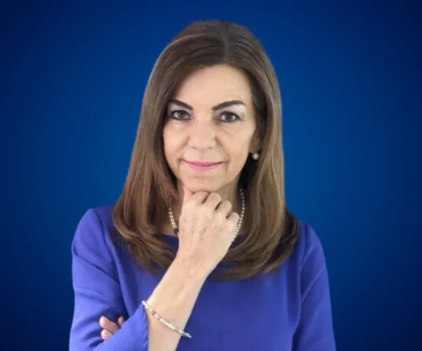 Melva Sangri — Conferencista de Mujeres Líderes y Empoderamiento Empoderamiento Profesional
