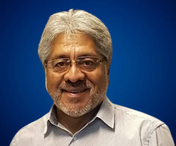 Carlos B. Ñanco M — Conferencista de Ventas Psicologia de Ventas