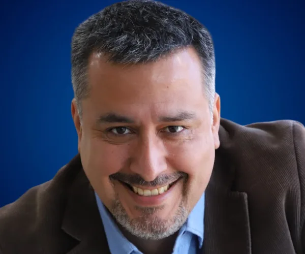 Víctor Gutiérrez Fierro — Conferencista de Diversidad, Equidad e Inclusión