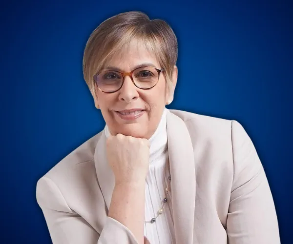 Carmen Álvarez Basso — Conferencista de Motivación