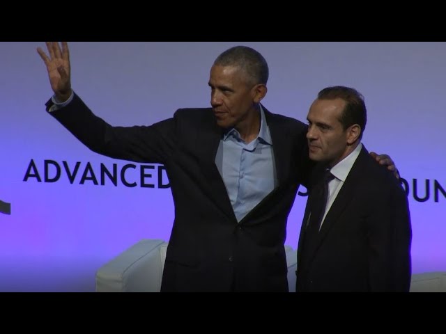 Juan Verde da la bienvenida a Barack Obama en la Cumbre Economía Circular España 2018
